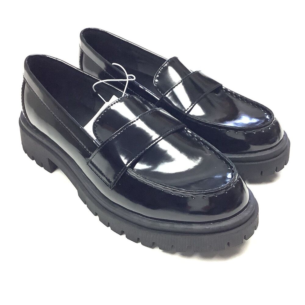 Old Navy Black Faux Patent Leather Chunky Loafers Slip On Women 8.5 Y2K Preppy